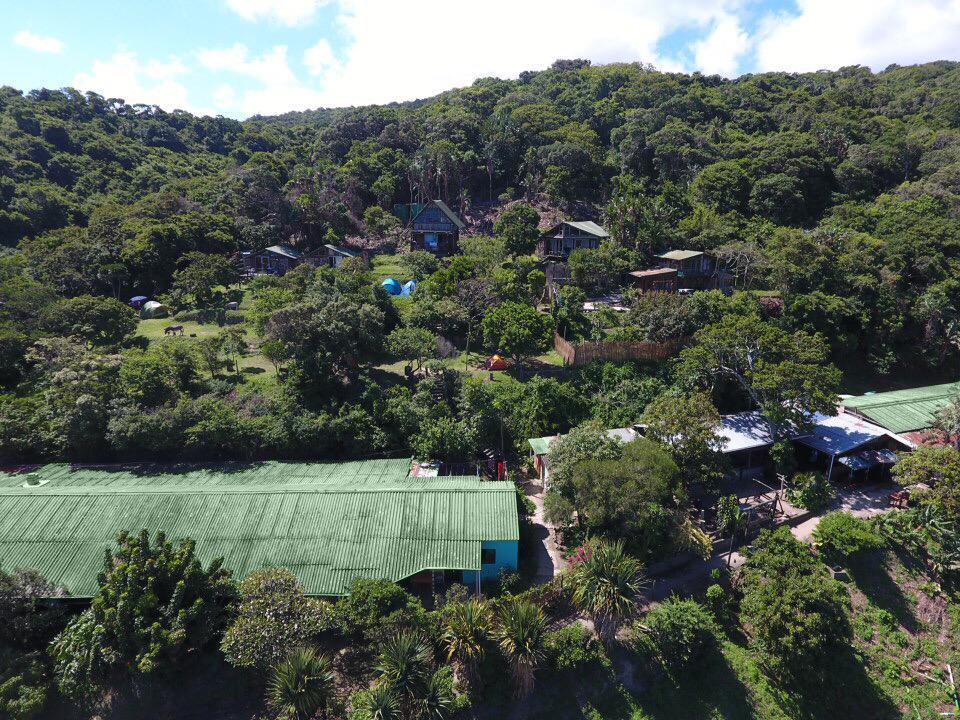 Amapondo Backpacker Lodge Port Saint Johnʼs Extérieur photo